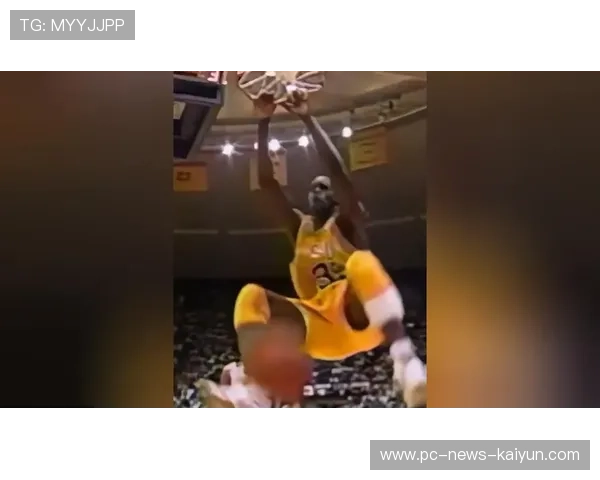 勇士角球反击,克莱再次展现射手本色